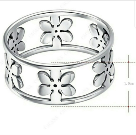 💖Restocked!!💖Titanium Stainless Steel Ring - Picture 6 of 8